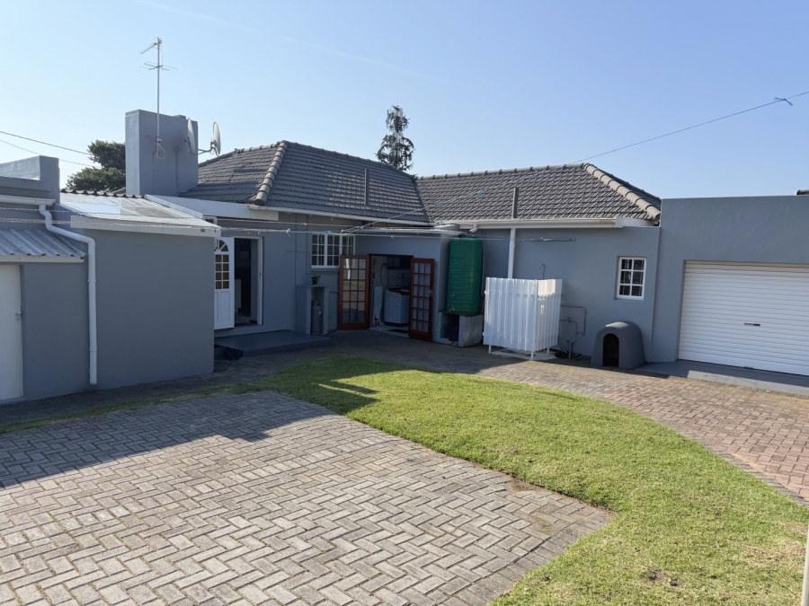 6 Bedroom Property for Sale in Stirling Eastern Cape